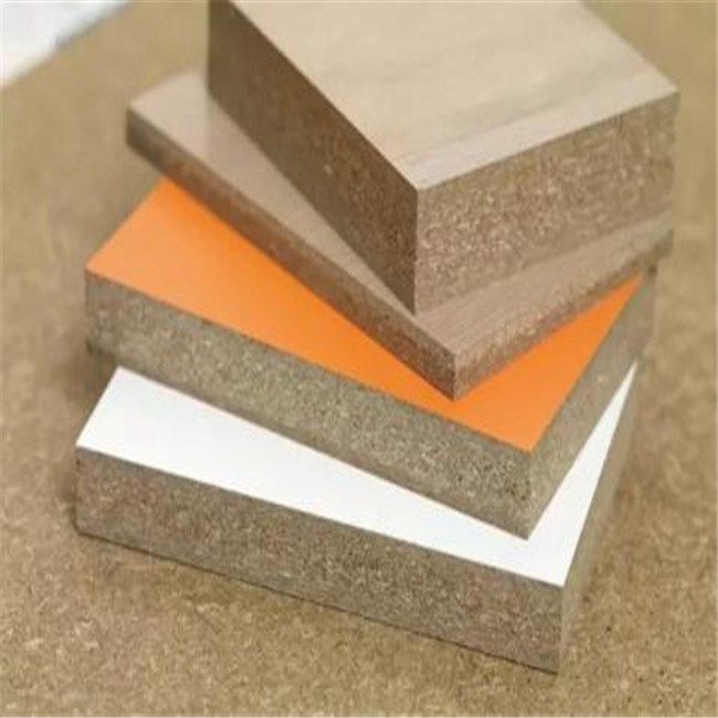 Best Price Linyi Factory Plain Particle Board Melamine Faced Chipboard for Furniture
