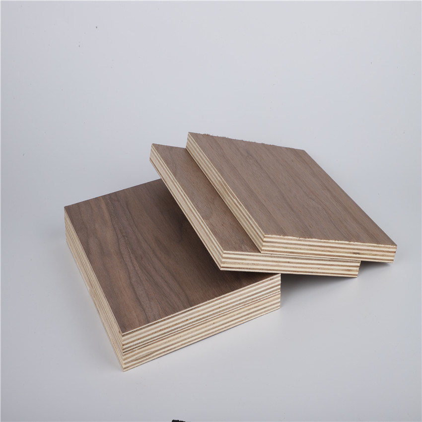 12mm Plywood 8X4 Commercial Laminated Plywood From Linyi Hangeze