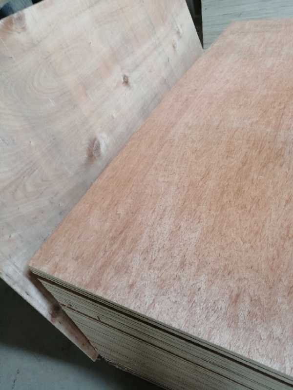 Package Grade 2mm 3mm 3.5mm 12mm Packing Plywood for Pallet and Boarding up